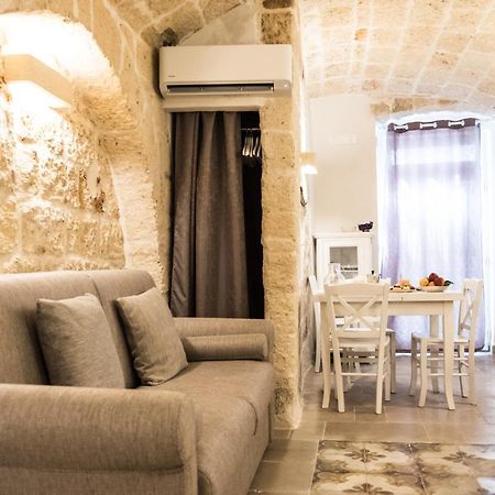 Dimore Del Borgo Antico - Il Sottano Monopoli Eksteriør bilde