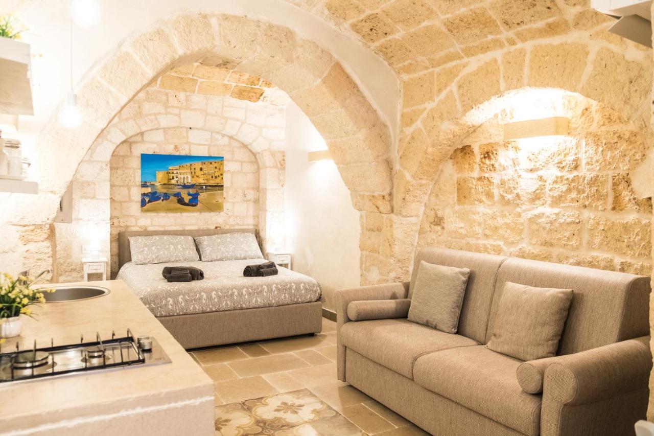 Dimore Del Borgo Antico - Il Sottano Monopoli Eksteriør bilde