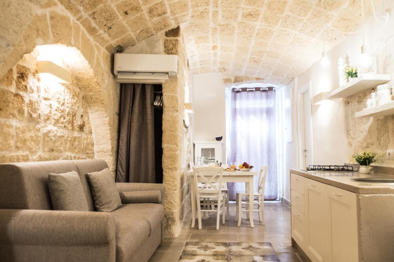 Dimore Del Borgo Antico - Il Sottano Monopoli Eksteriør bilde