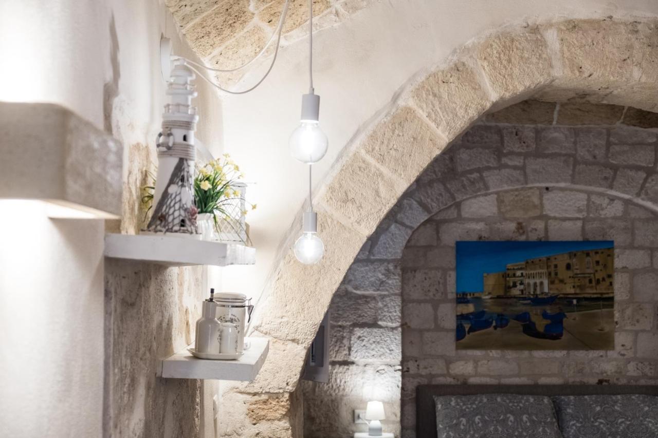 Dimore Del Borgo Antico - Il Sottano Monopoli Eksteriør bilde